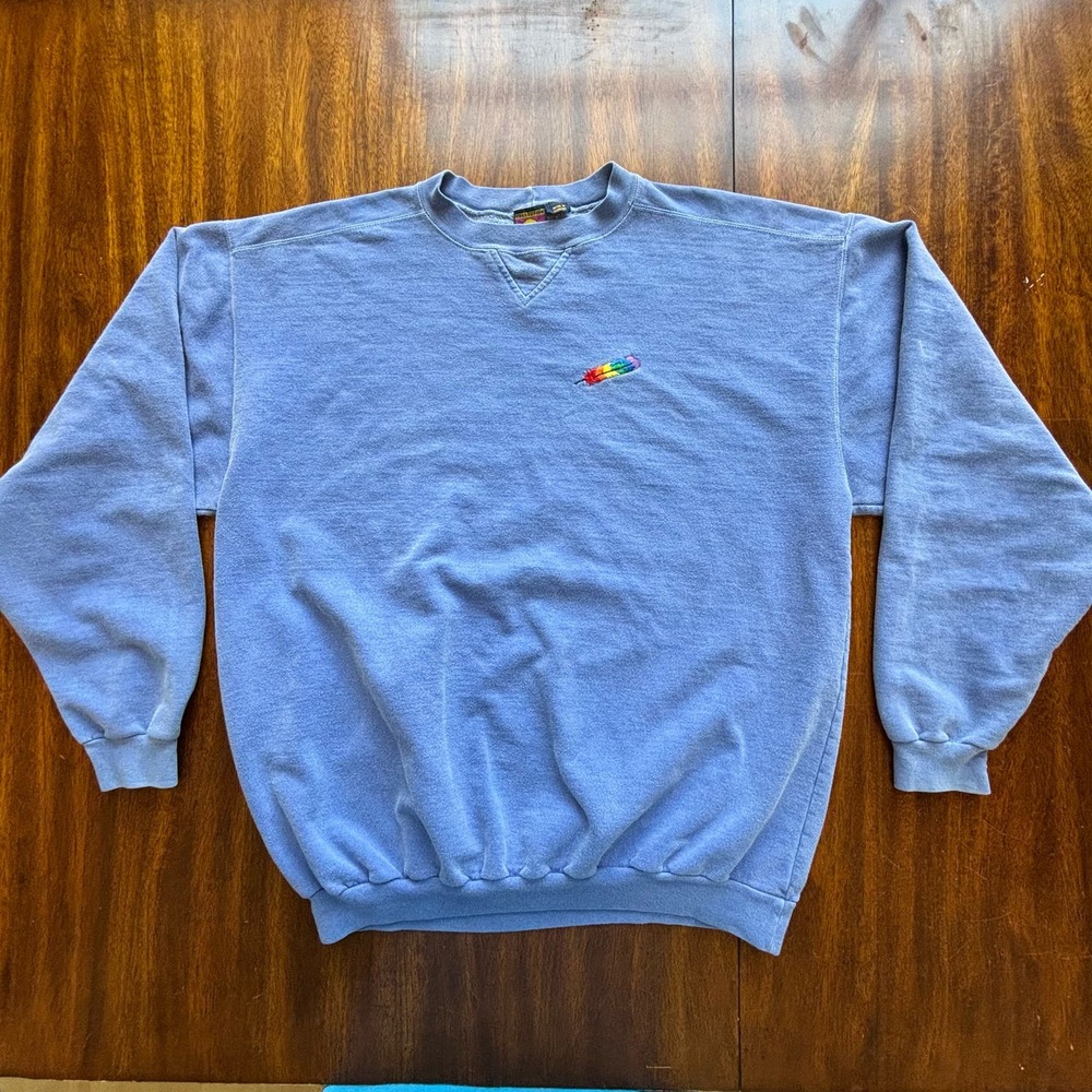 Vintage Rainbow Feather Embroidered Crewneck Sweatshirt Size Large Light Blue